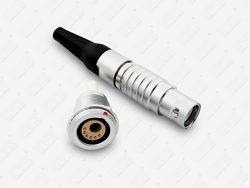 圓形航空插頭是否適用于所有類型的電子設備？
